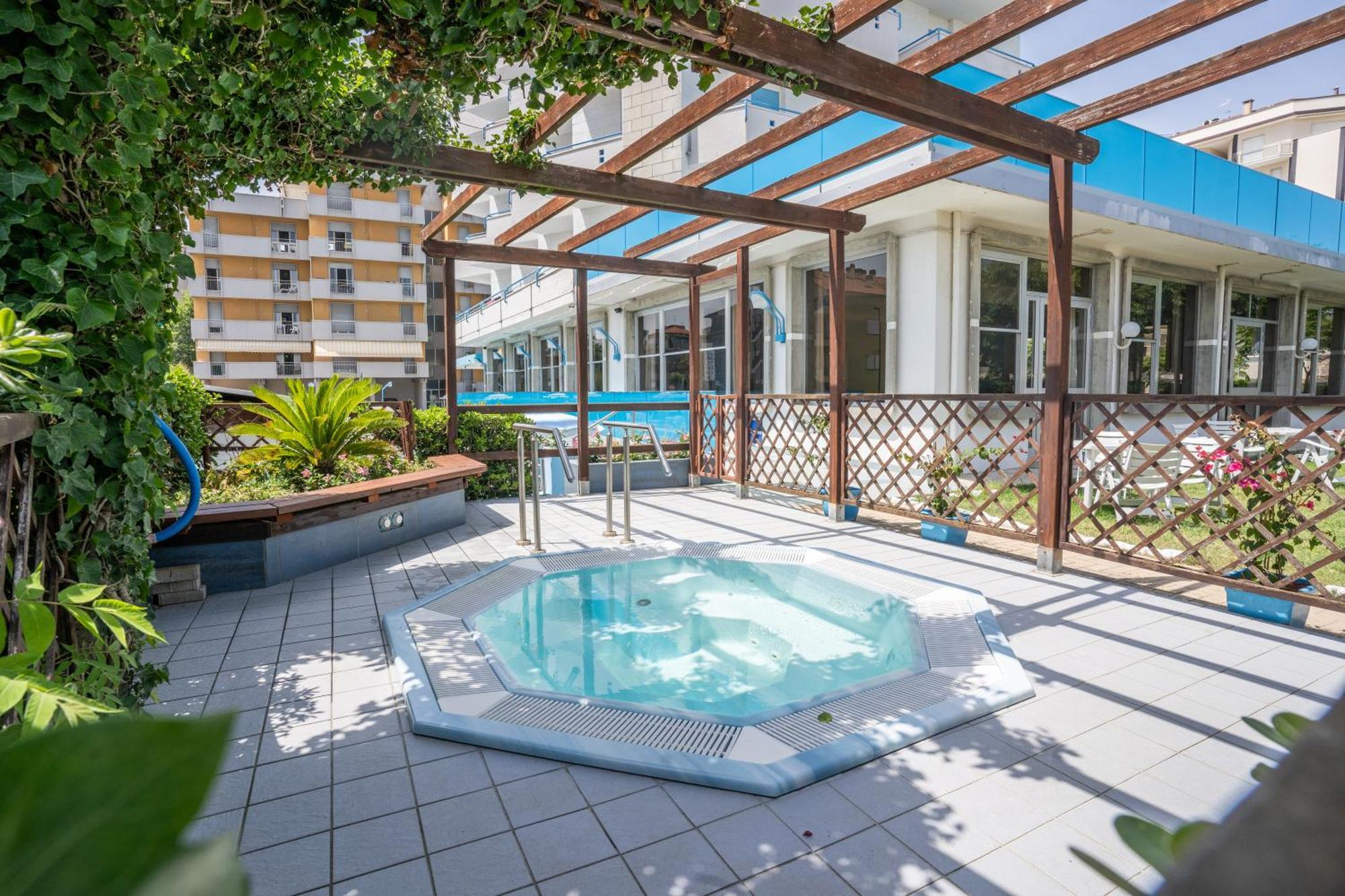 Hotel Concord Lido Di Savio Extérieur photo