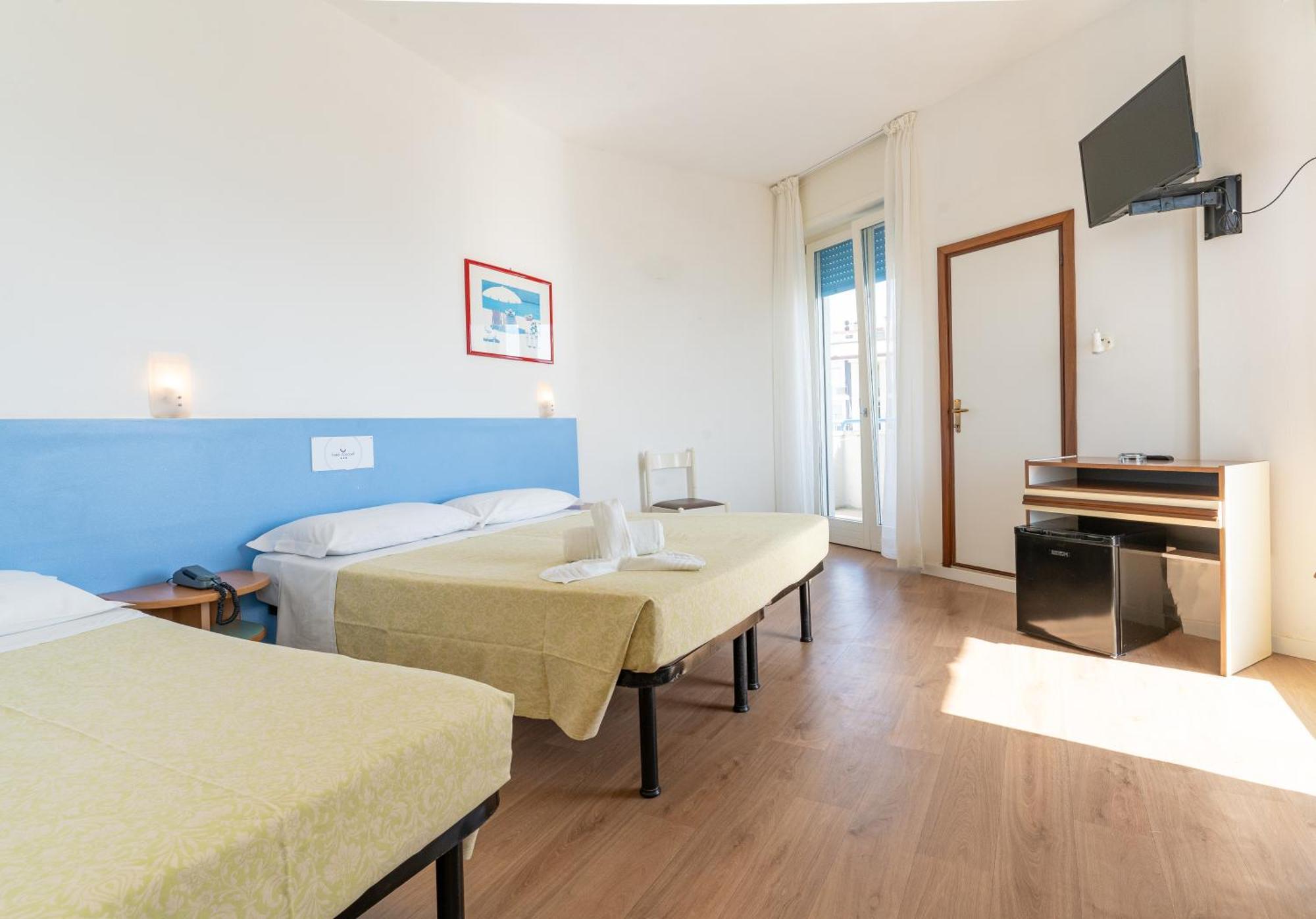 Hotel Concord Lido Di Savio Extérieur photo